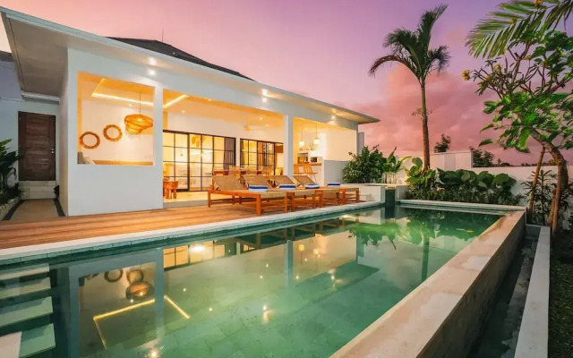 Villa L at Seseh