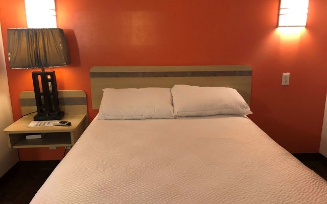 Sleep Inn & Suites Pigeon Forge - Downtown