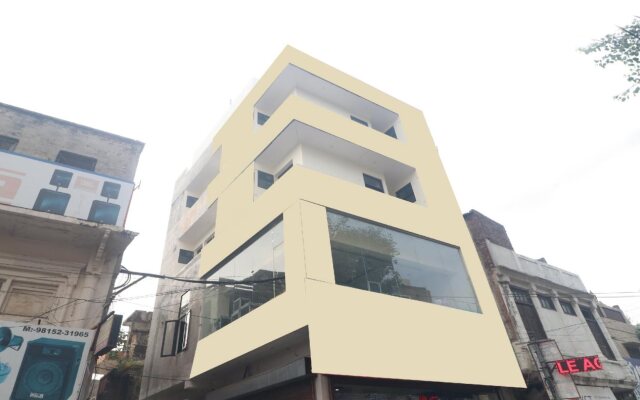 OYO 19355 Blessing Guest House