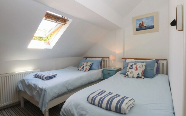 Borth Arian Boat House