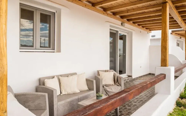 aníko suites Psarou