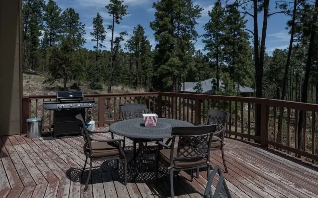 Alto Pines - Three Bedroom Cabin