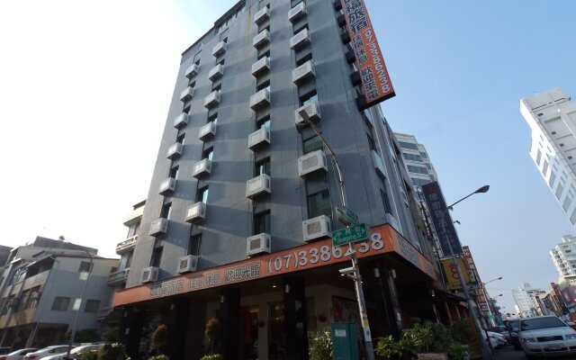 New Rise Hotel