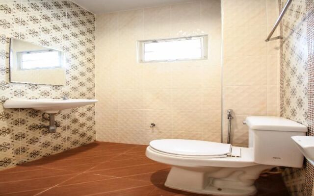 OYO 266 Baanloksouylokchay