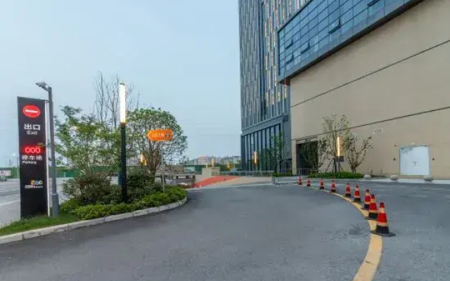 Grace Select Hotel