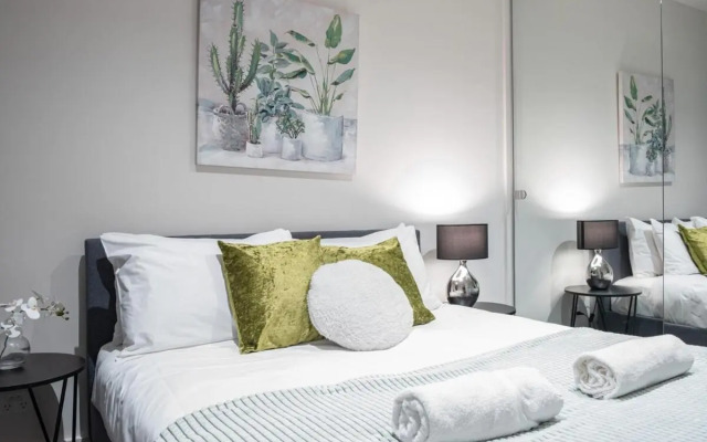 Relaxed 1BR1BA city view apt+WIFI in CBD