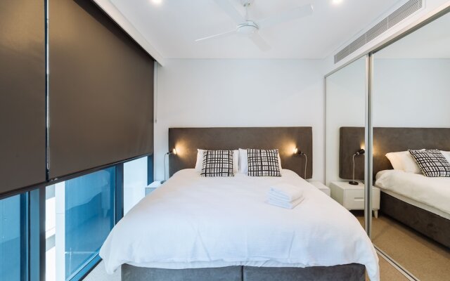 Airhome Southbank Riverside Tower