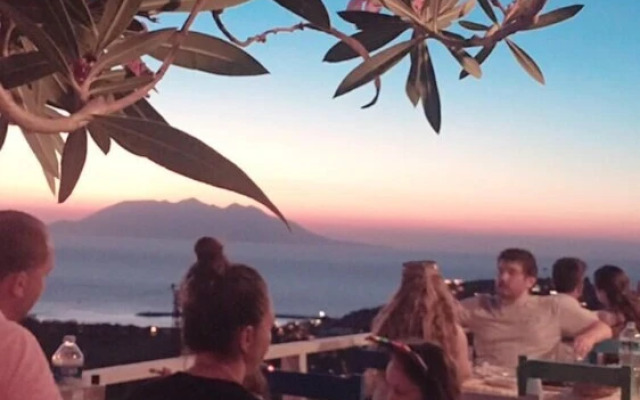 Dimitri Ada Evi & Restoran