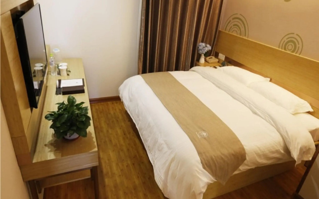 GreenTree Inn Beijing Chaoyang District Maquanying Subway Station Express Hotel – Guest Rooms – Beijing