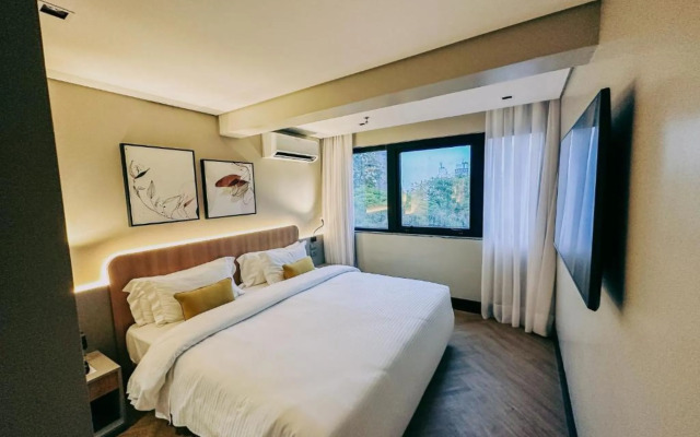 ArtHotel Transamerica Collection