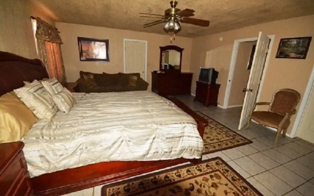 Ruidoso Three-bedroom