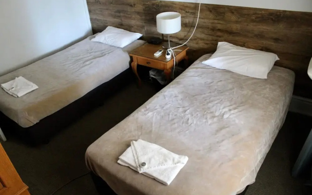 Vandenberg Hotel Forbes