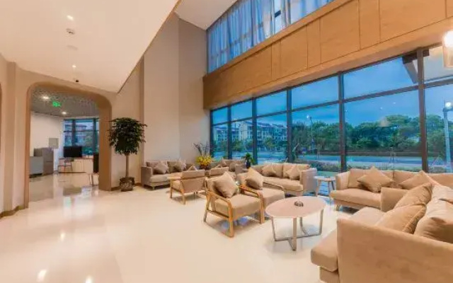 Radisson Sega Hotel Zhoushan Zhujiajian Branch
