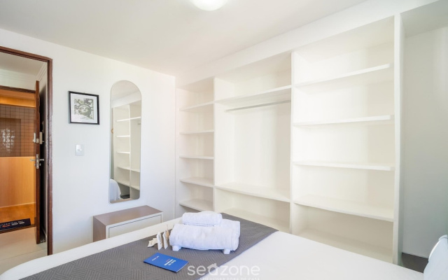 Apt in Condo w/ Pool 110m From the Beach Vem0306