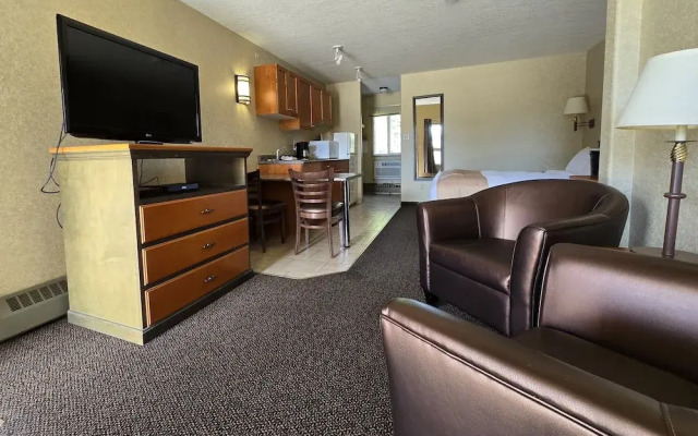 Lakeview Inns & Suites - Hinton