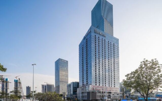 Ferris lnternational Apartment