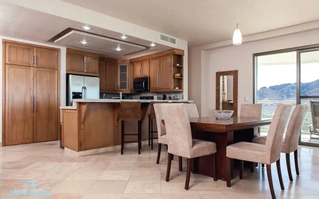 3 Bedrooms Condo Playa Blanca #1 Condo