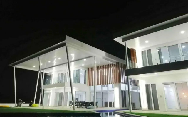 Naisoso Island Villas