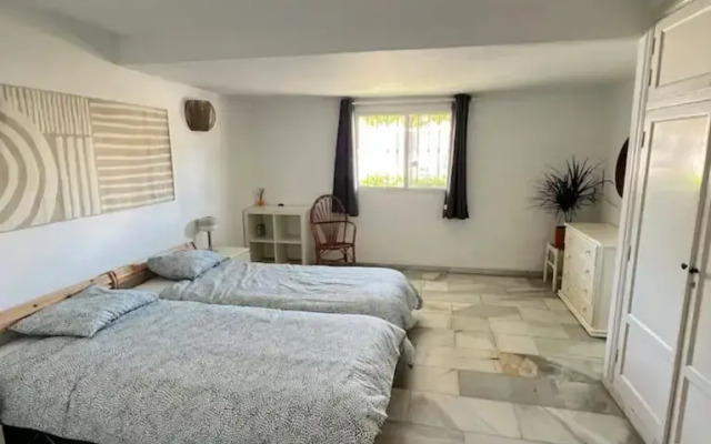 Pet Ok - 10min to the Beach - Pool - 7 Guests