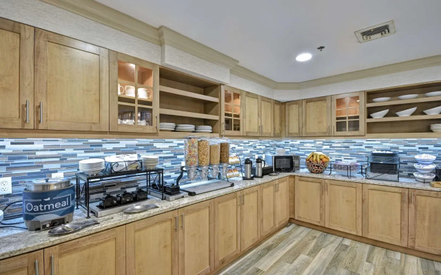 Homewood Suites by Hilton Boston-Peabody