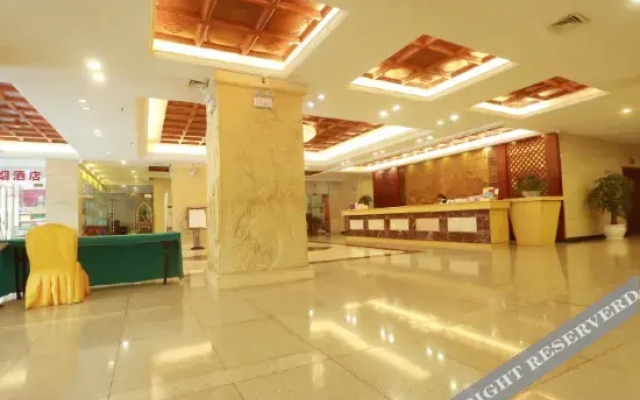 Grand Dragon Hotel