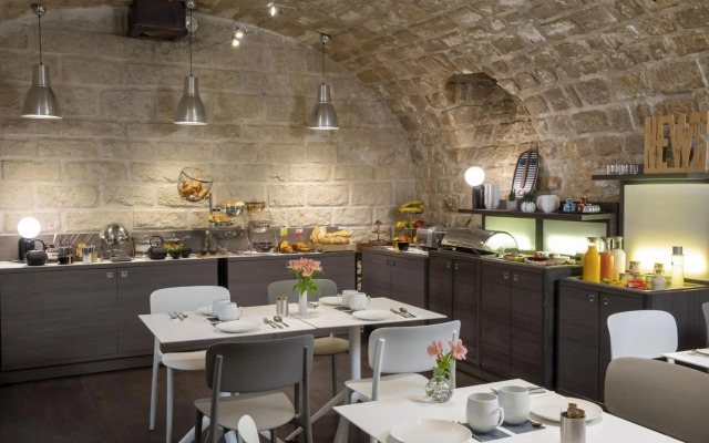 Hotel Elysees Regencia