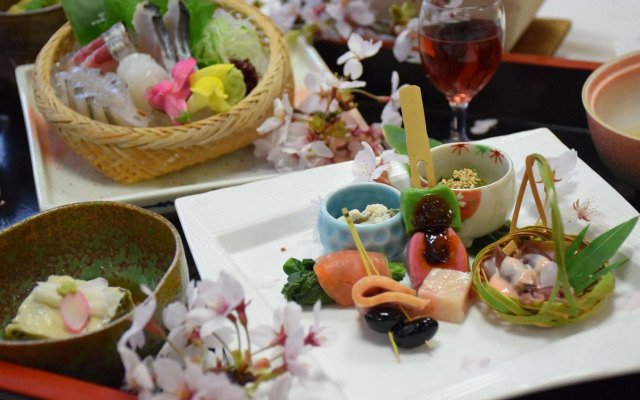 Hotel Daisen Shirogane