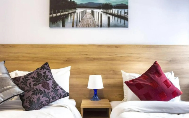 Wellesley Hotel