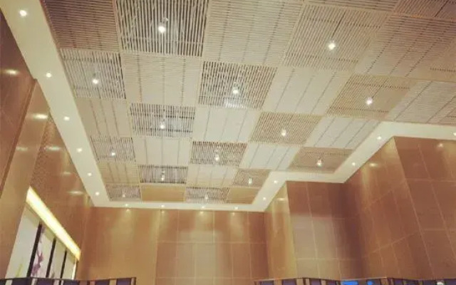 Lavande Hotel (Jiuzhaigou Scenic Area)