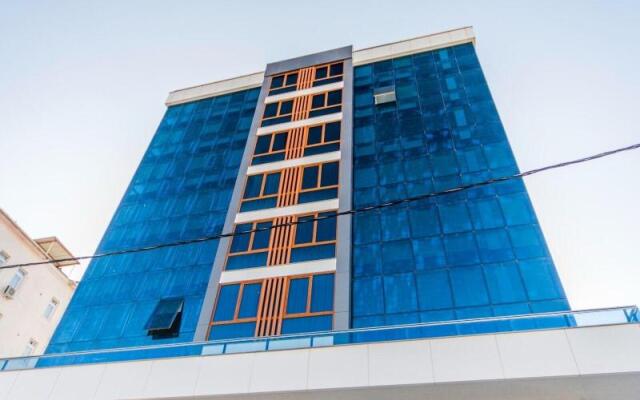 Eagle Palace Suites