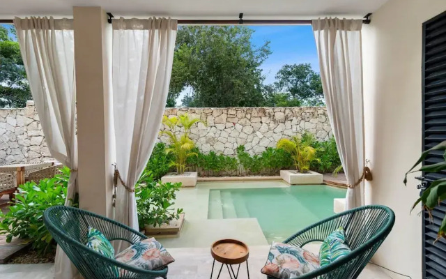 Luxury Awaits! 5 Beds 5 Baths 2 Private Pools!