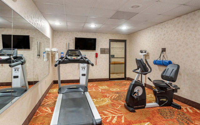 Comfort Inn & Suites Branson Meadows