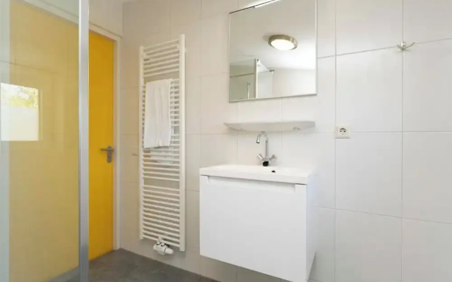 Pretty Holiday Home With Garden