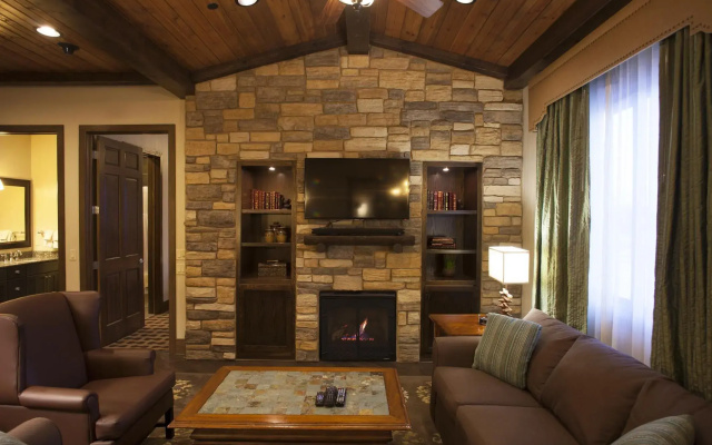 Club Wyndham Glacier Canyon