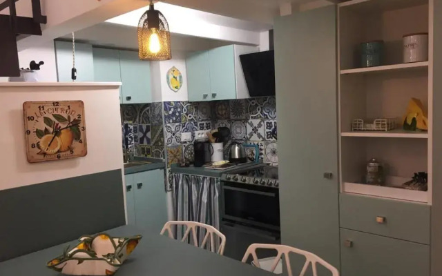 Studio Menton, 1 pièce, 2 personnes - FR-1-196-300
