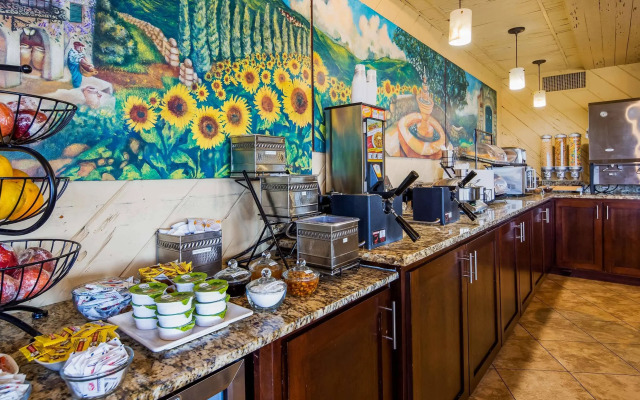 Best Western Ocean Reef Suites