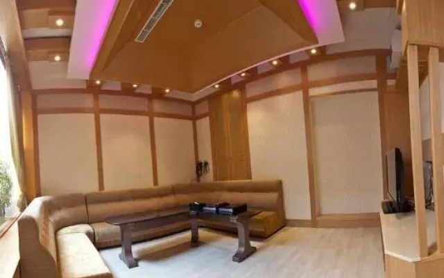 Wind Hotel Nan Tse Branch