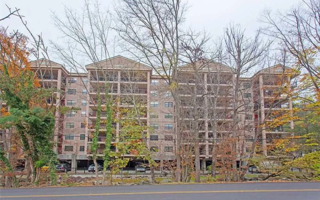 The Gatehouse 305 by RedAwning