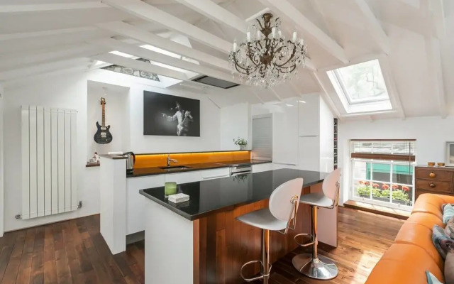 Stylish 1-bedroom Apt Close to Princes Street