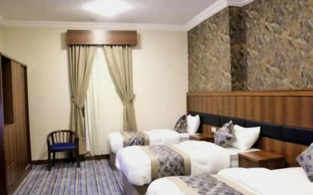 Fakher Al Azizia Hotel