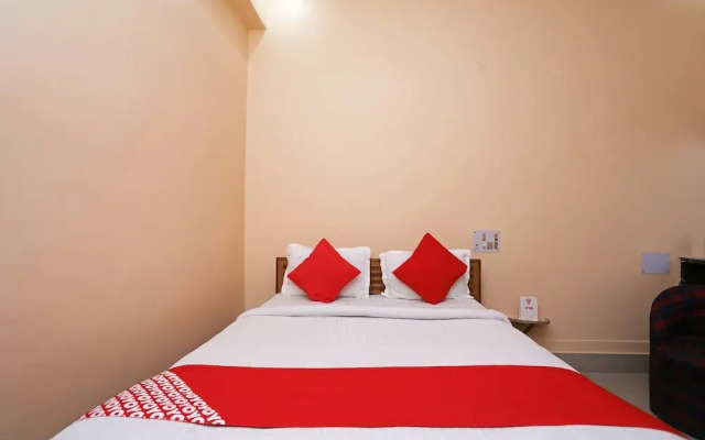 Hotel Vineet by OYO Rooms