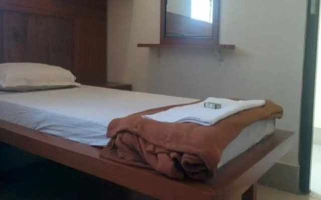 Hotel New Whitehouse
