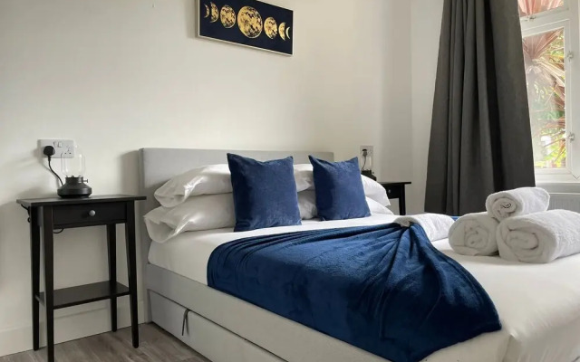 Gerrard Grove is Lovely 2-bed Bungalow in Clacton