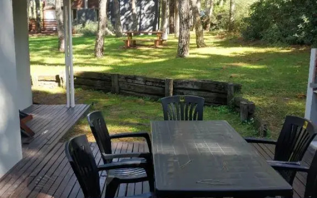 Pinamar Norte Casa Aquiles 8 pax