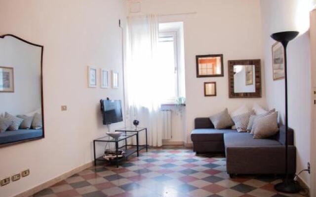 Piazza Firenze Apartment