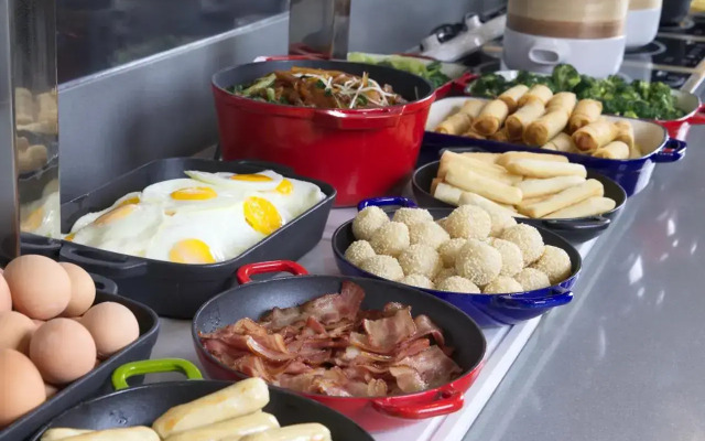Middle Huaihai Road Homestay