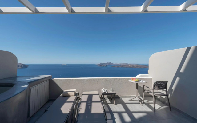 Caldera's Dolphin Suites