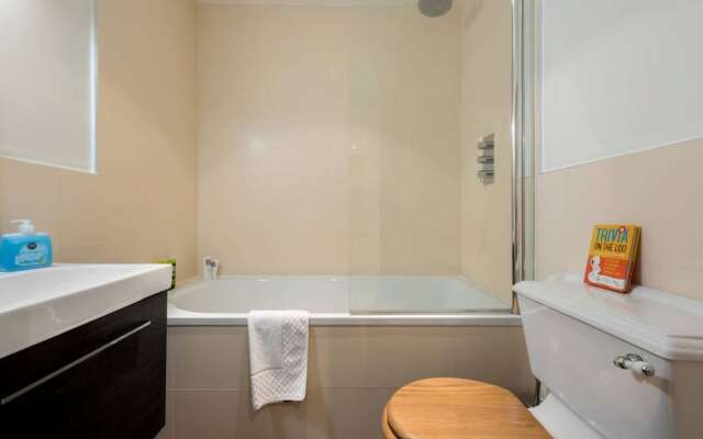 Garden Flat in Fulham Earls Court