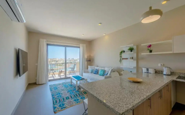 Brand-new 1-Bedroom in Tawila, Lagoon & Pool View