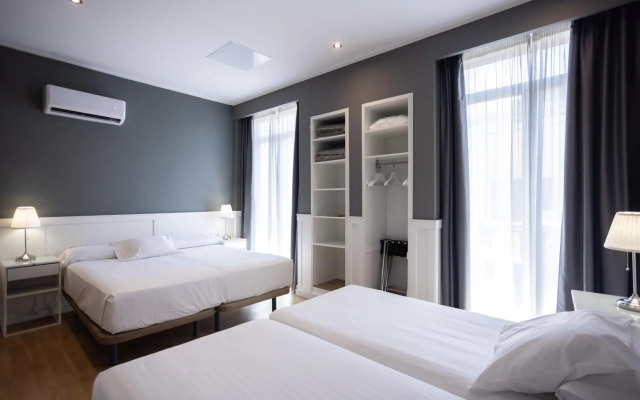 Venecia Plaza Centro Hotel